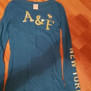 Abercrombie & Fitch long sleeve